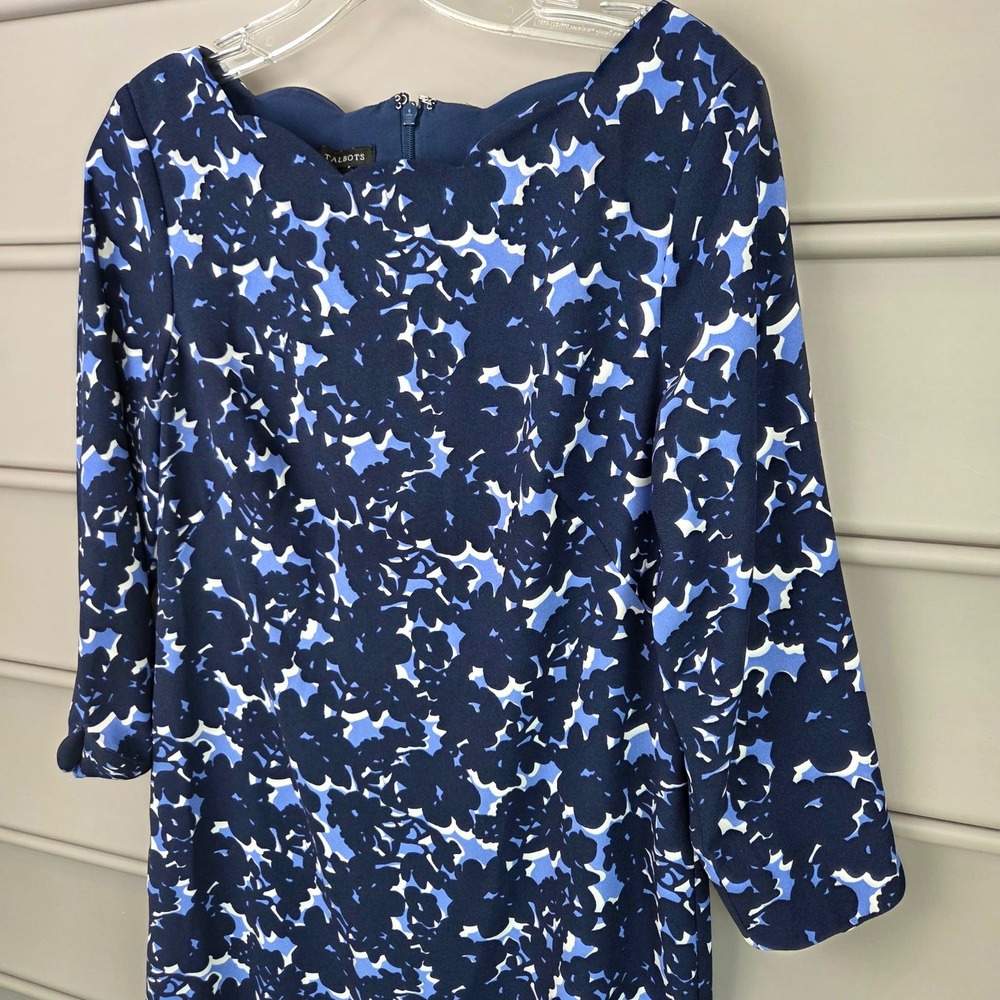 Talbots Blue Floral Scalloped Neck Sheath Dress 3/4 Sleeve Navy White Size 2 - Picture 3 of 16